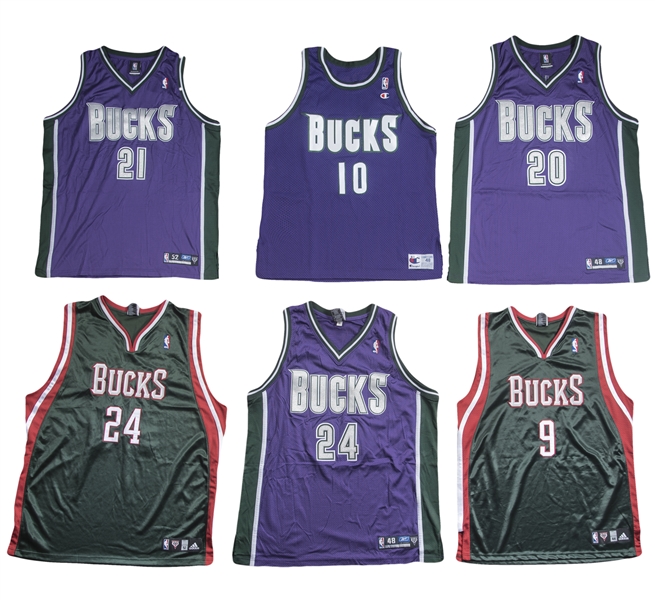Lot Detail - Lot of (6) Milwaukee Bucks Signed Jerseys: Mason, Yi,  Jefferson, Magloire, Cassell & Simmons (Arenas LOA & Beckett)