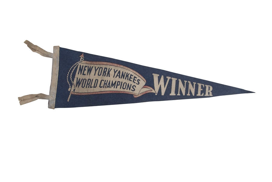 Lot Detail - Lot of (5) Vintage 1930s-1950s New York Yankees Pennant Flags