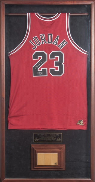 1998 Michael Jordan Signed Limited Edition UDA Chicago Bulls
