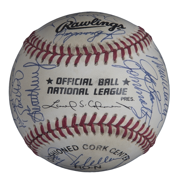 Greg Maddux Autographed Atlanta Braves 1995 World Series Signed Majest