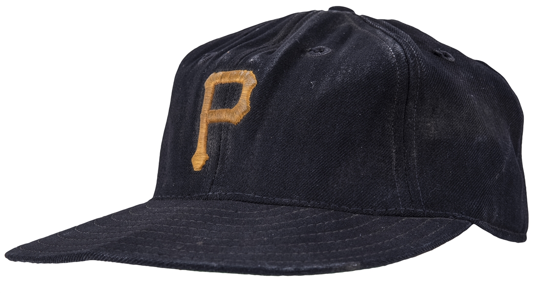 Lot Detail - Circa 1955-1964 Roberto Clemente Game Used Pittsburgh Pirates  Cap (MEARS)