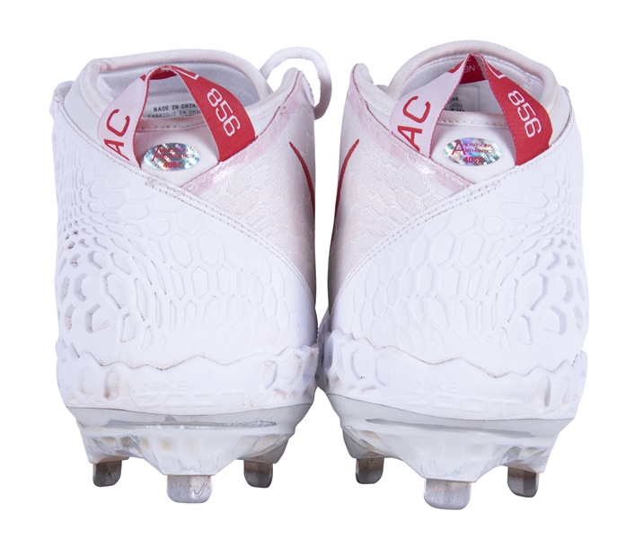 mike trout cleats 2019