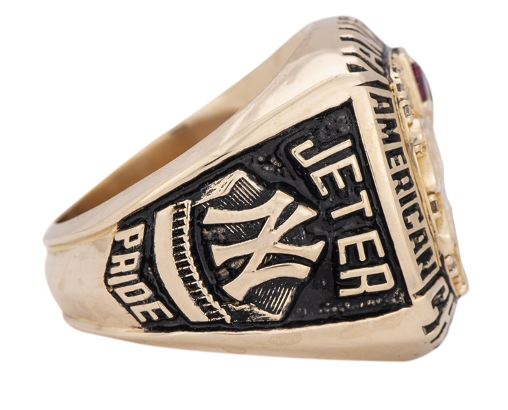 New York Yankees 2003 Derek Jeter MLB American League championship ring -  MVP Ring