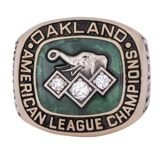 Dave Stewart's 1989 Oakland A's World Champions 10k Gold Ring