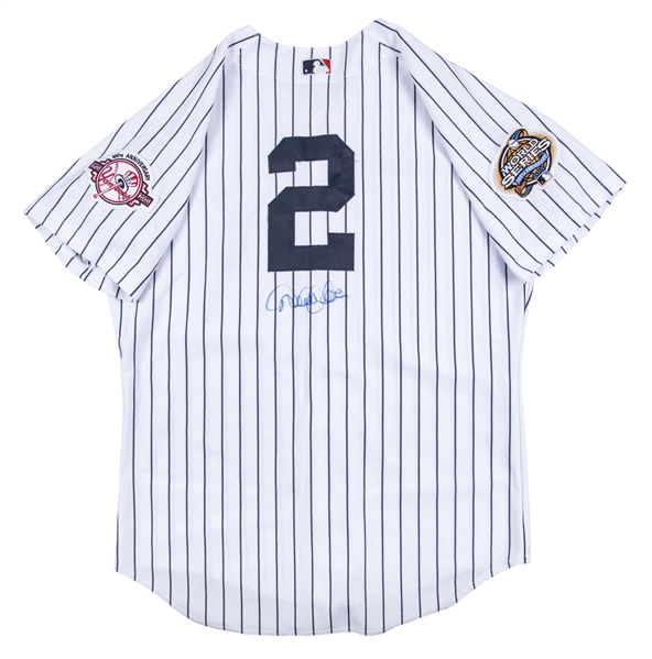 Lot Detail - Derek Jeter Signed World Series Patch Yankees Home