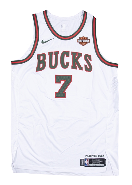 Thon Maker Milwaukee Bucks Player-Issued #7 Green Jersey from the 2017-18  NBA Season - Size 52+6