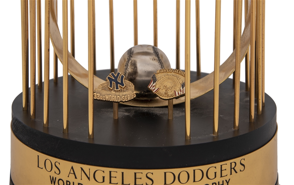 Lot Detail - 1981 Los Angeles Dodgers World Series Trophy (Dodgers