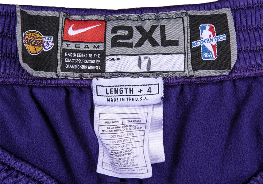 Lot Detail - 2000 Kobe Bryant NBA Finals Game Used Los Angeles Lakers Warm  Up Suit (Fox LOA)