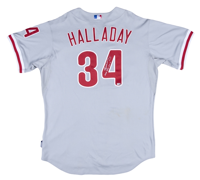 Roy Halladay Autographed Framed Phillies Jersey