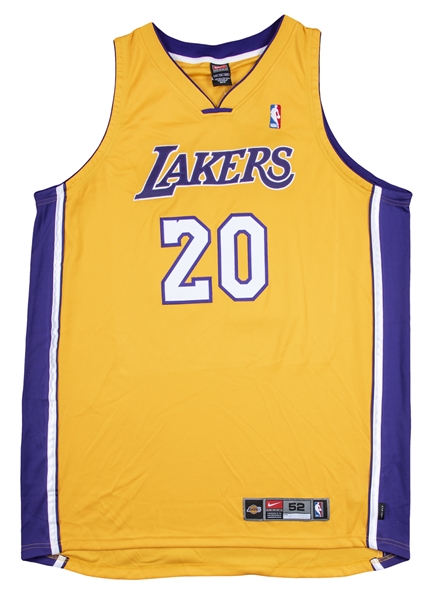 Lot Detail - Lot of (3) Rick Fox, Karl Malone & Gary Payton Los Angeles  Lakers Pro Cut & Retail Jerseys (Fox LOA)