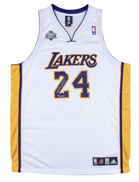 Lot Detail - Kobe Bryant Full Name Signed Los Angeles Lakers White ...