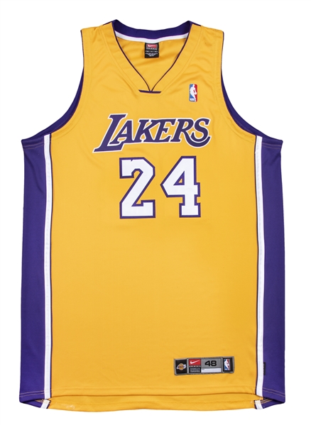 Kobe Bryant Los Angeles Lakers Panini America Autographed White