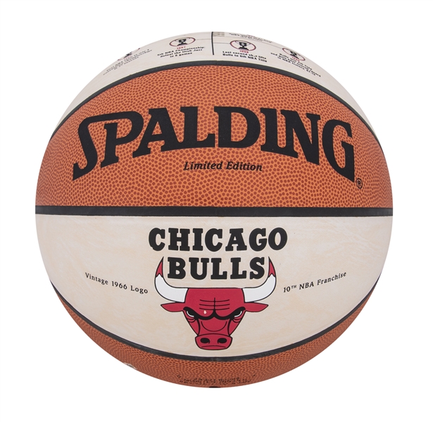 Lot Detail - 1997 Chicago Bulls NBA Champions Commemorative Spalding  Basketball