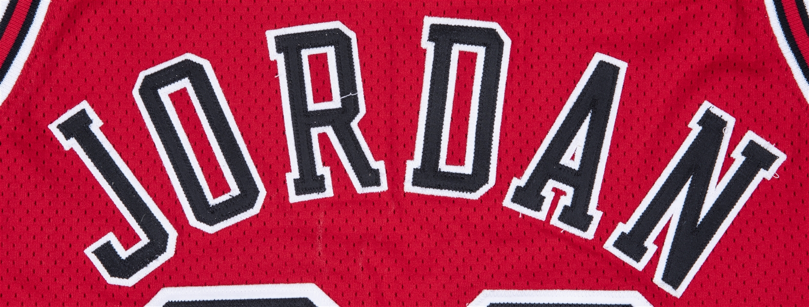 MeiGray Authenticates 1996 Jordan Conference Clinching Game Jersey