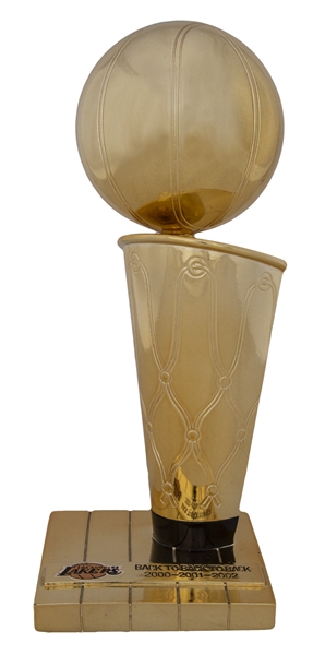 2001 nba finals trophy