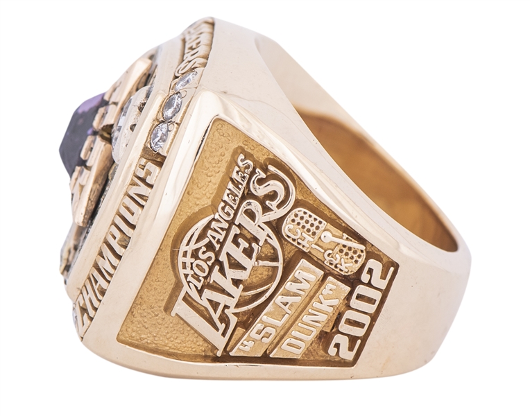 Lot Detail - Kobe Bryant 2002 Los Angeles Lakers NBA Championship Replica  Ring