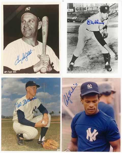 Joe DiMaggio Signed Yankees 8x10 Photo (Beckett)