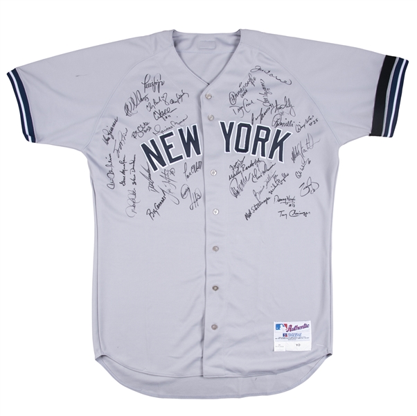 2000 Orlando Hernandez Game-Used Yankees World Series Jersey (w/Yankees LOA)