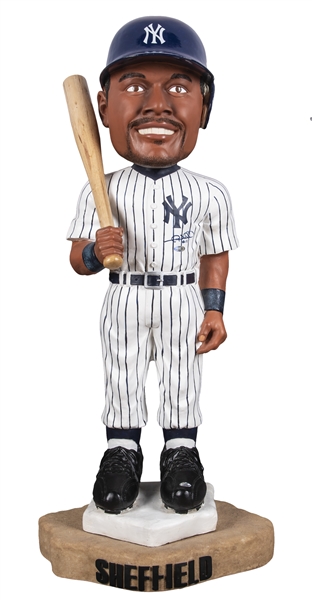 Lot Detail - Gary Sheffield Signed New York Yankees 3 Foot Bobblehead - LE  8/100 (Steiner)