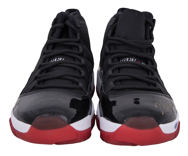 Michael Jordan Chicago Bulls Signed Autographed Retro 13 Jordan Nike Shoes  UDA