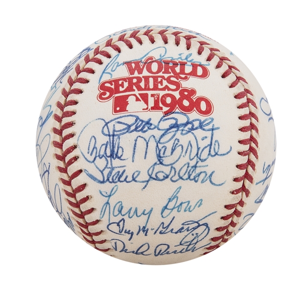 Phillies 1980!: Mike Schmidt, Steve Carlton, Pete Rose, and Philadelphia's  First World Series Championship: Freedman, Lew: 9781683583103: :  Books