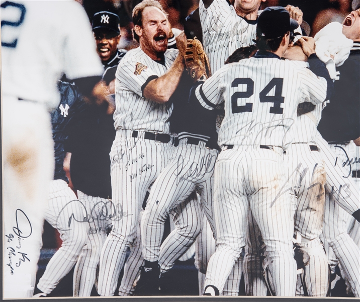 1996 New York Yankees Team Signed Baseball..  Baseball, Lot #80292