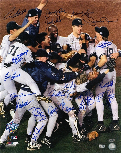 Lot Detail - 1998 New York Yankees World Series Champions Team Signed 16x20  Photo with 21 Signatures Including Derek Jeter, Mariano Rivera, Tim Raines  & Torre - Team of the Century (MLB Authenticated & Steiner)