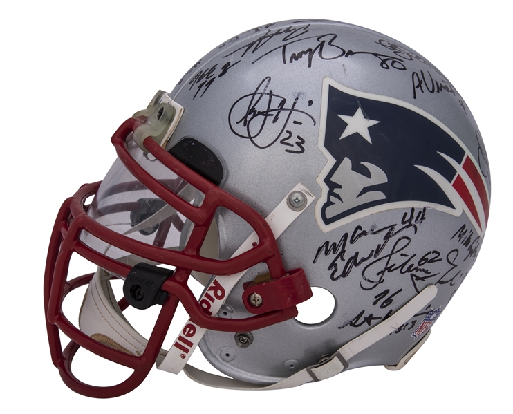 2004 New England Patriots Super Bowl Champs Team Signed Football Tom Brady  JSA