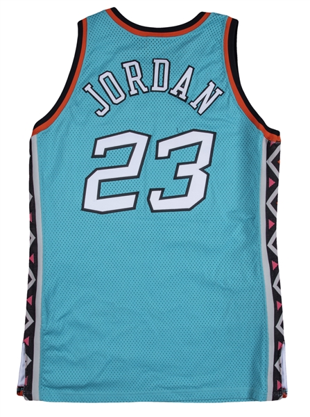 Mitchell & Ness Men's Michael Jordan 1996 All Star Game Authentic Jersey, Teal, Size: Small