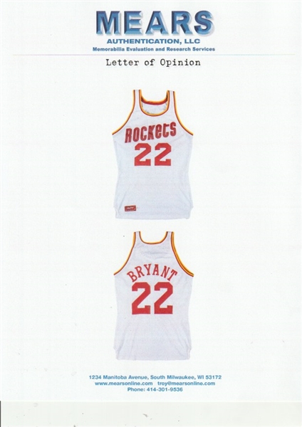 Sold at Auction: Joe Jellybean Bryant professional model San Diego  Clippers jersey and shorts, c. 1981.