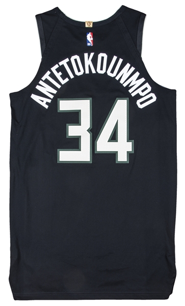Lot Detail - 2021 Giannis Antetokounmpo Game Used & Photo Matched Milwaukee  Bucks #34 Statement Edition Jersey Used In 1st Half On 1/15/21 - 31  Points & 9 Rebounds (MeiGray)