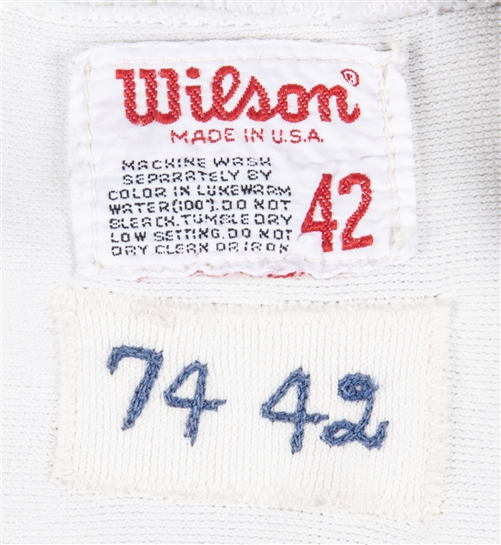 Lot Detail - 1969 HANK AARON ATLANTA BRAVES NLCS GAME WORN HOME JERSEY –  HIS ONLY KNOWN EXAMPLE PHOTO-MATCHED TO A POSTSEASON HOME RUN! (MEARS A7,  RESOLUTION LOA)