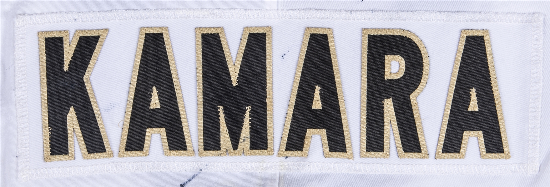 Signed Alvin Kamara Jersey for Sale in Ama, LA - OfferUp