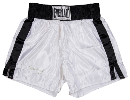 Lot Detail - Muhammad Ali Signed Black & White Everlast Boxing Trunks (JSA)
